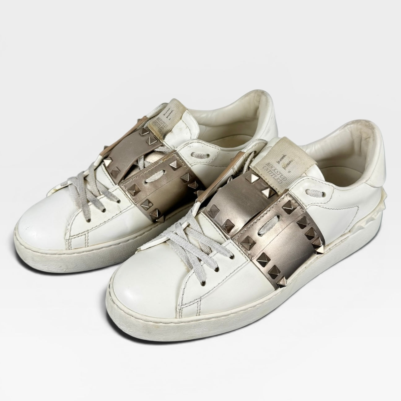 Valentino Rockstud