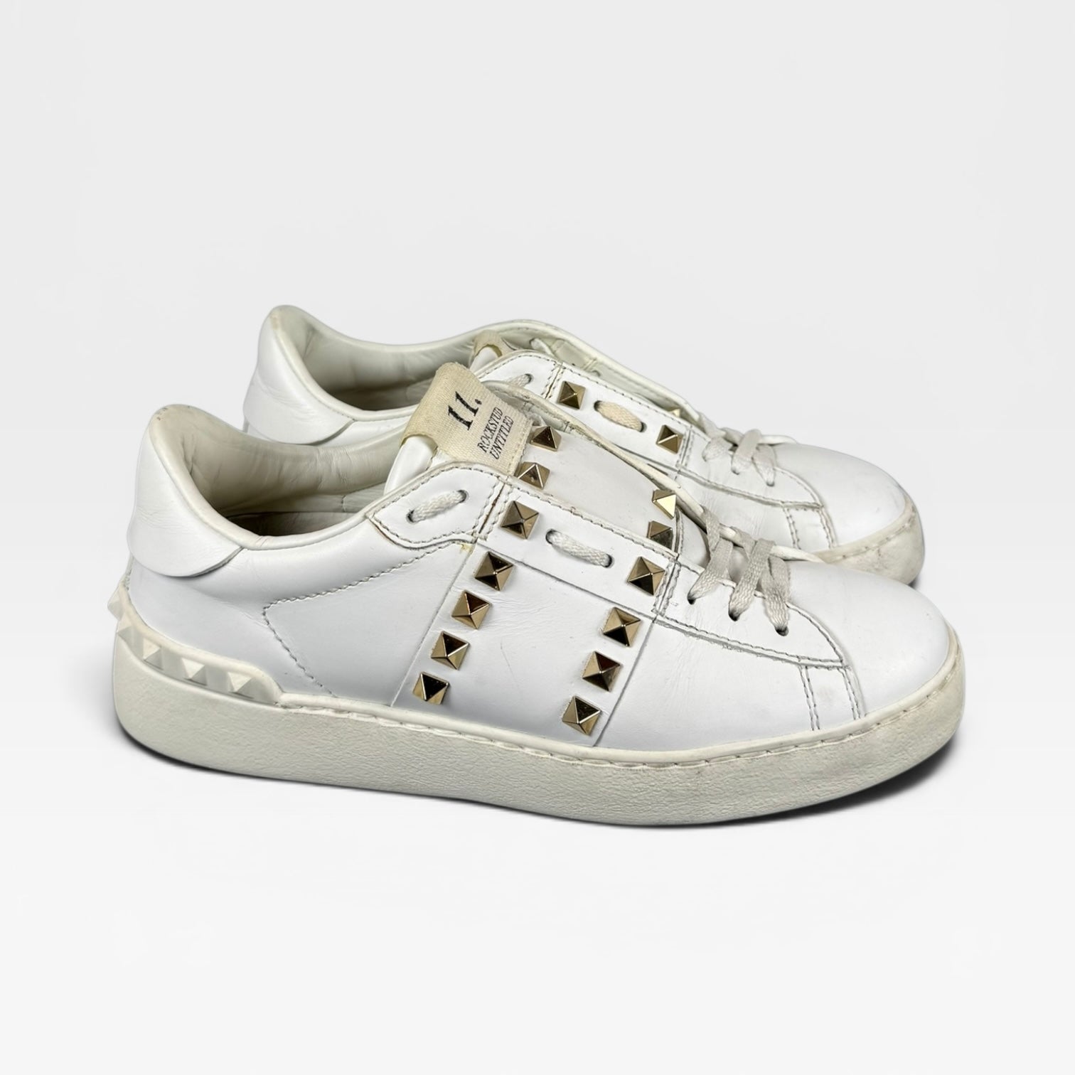 Valentino Rockstud